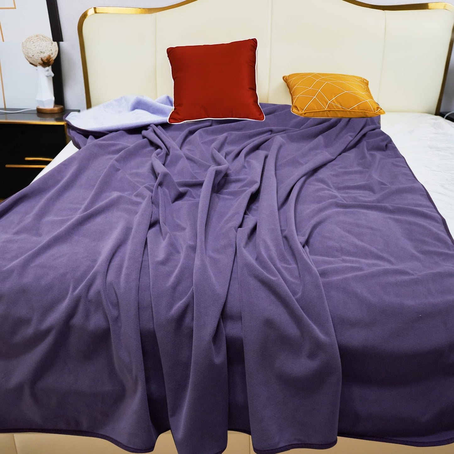 Reversible Waterproof Throw Blanket